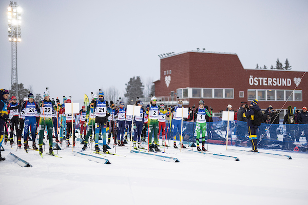Startfältet i tävling står redo