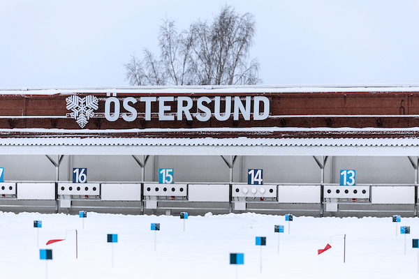 Skylt med Östersund skrivet vid skjutvallen
